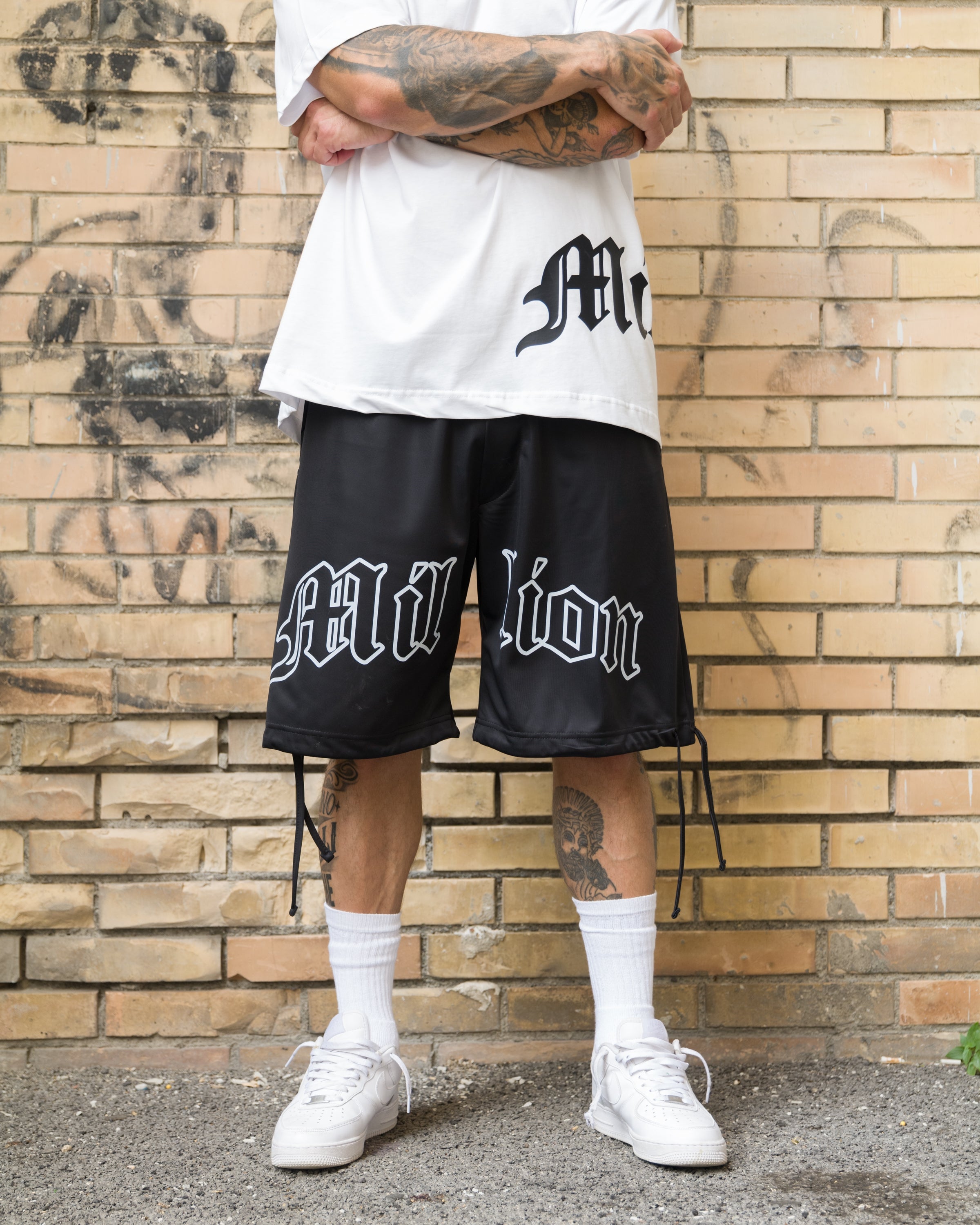 T-shirt gothique noire