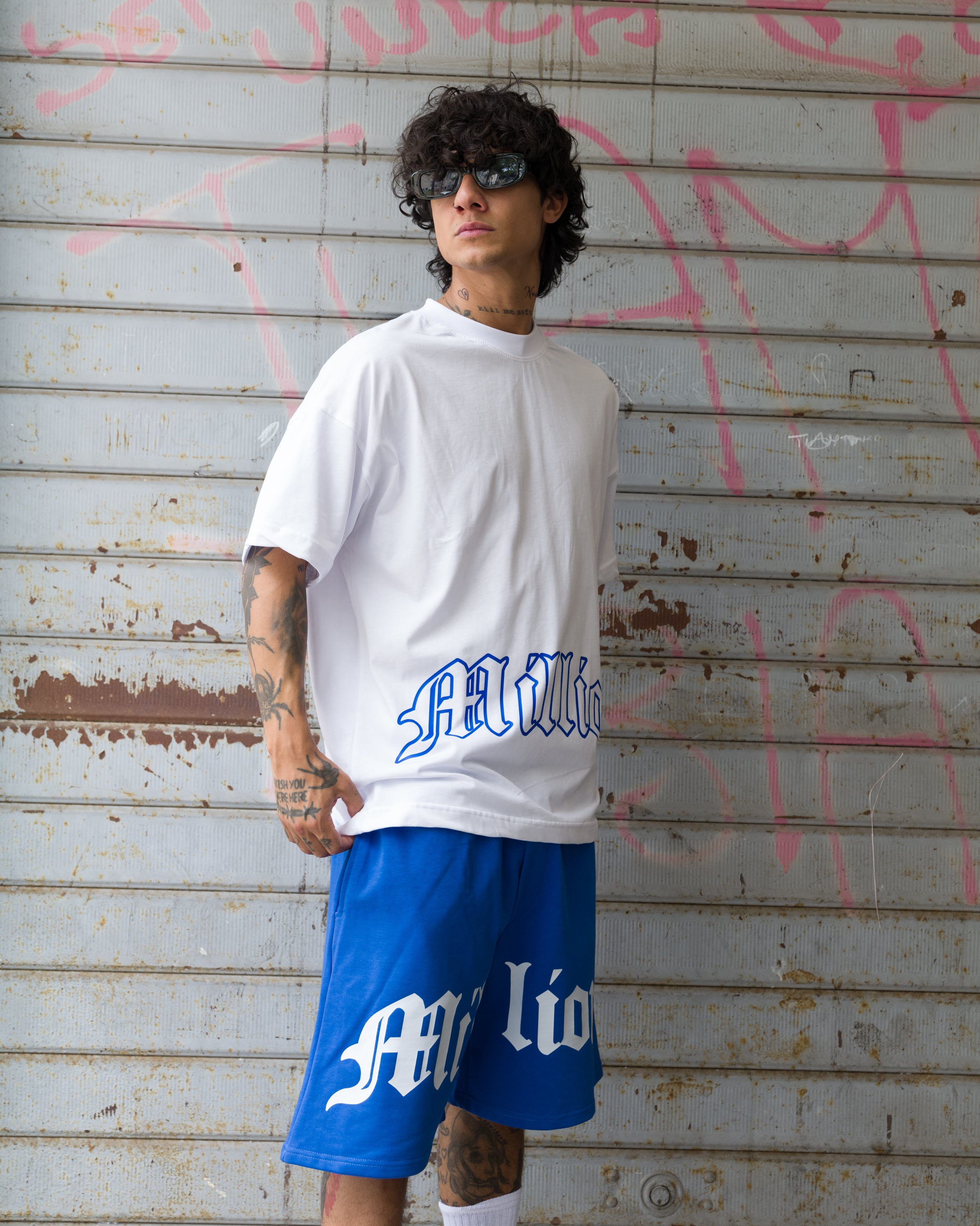 T-shirt gothique contour Royal