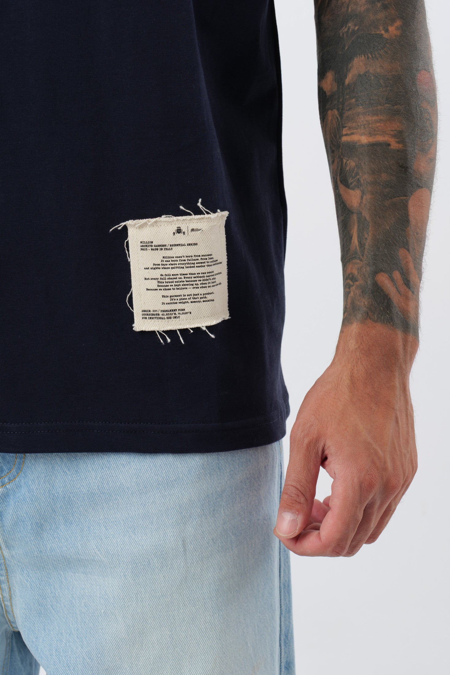 Tee "Archive" Bleu Marine