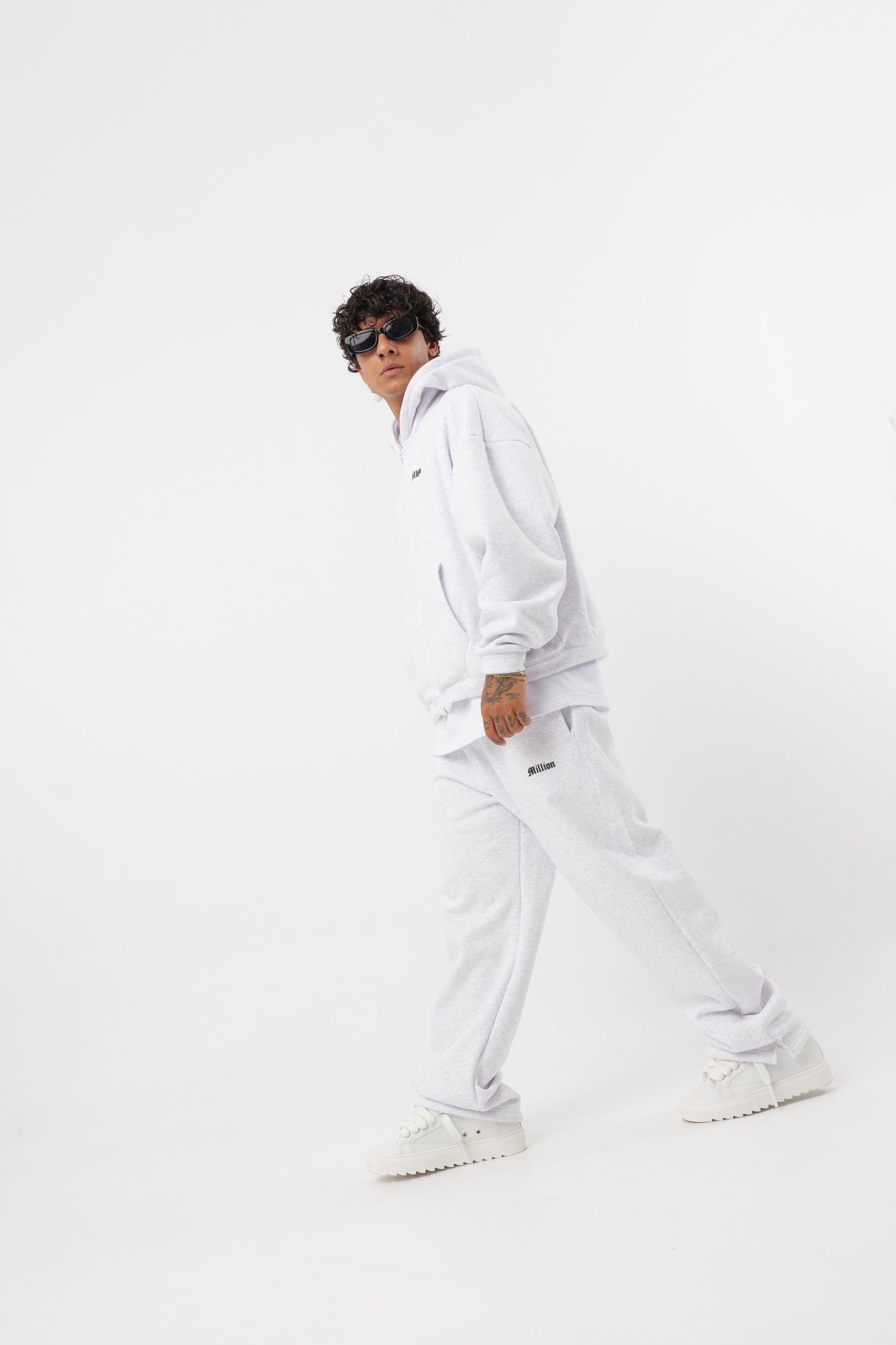 Survêtement gris à logo