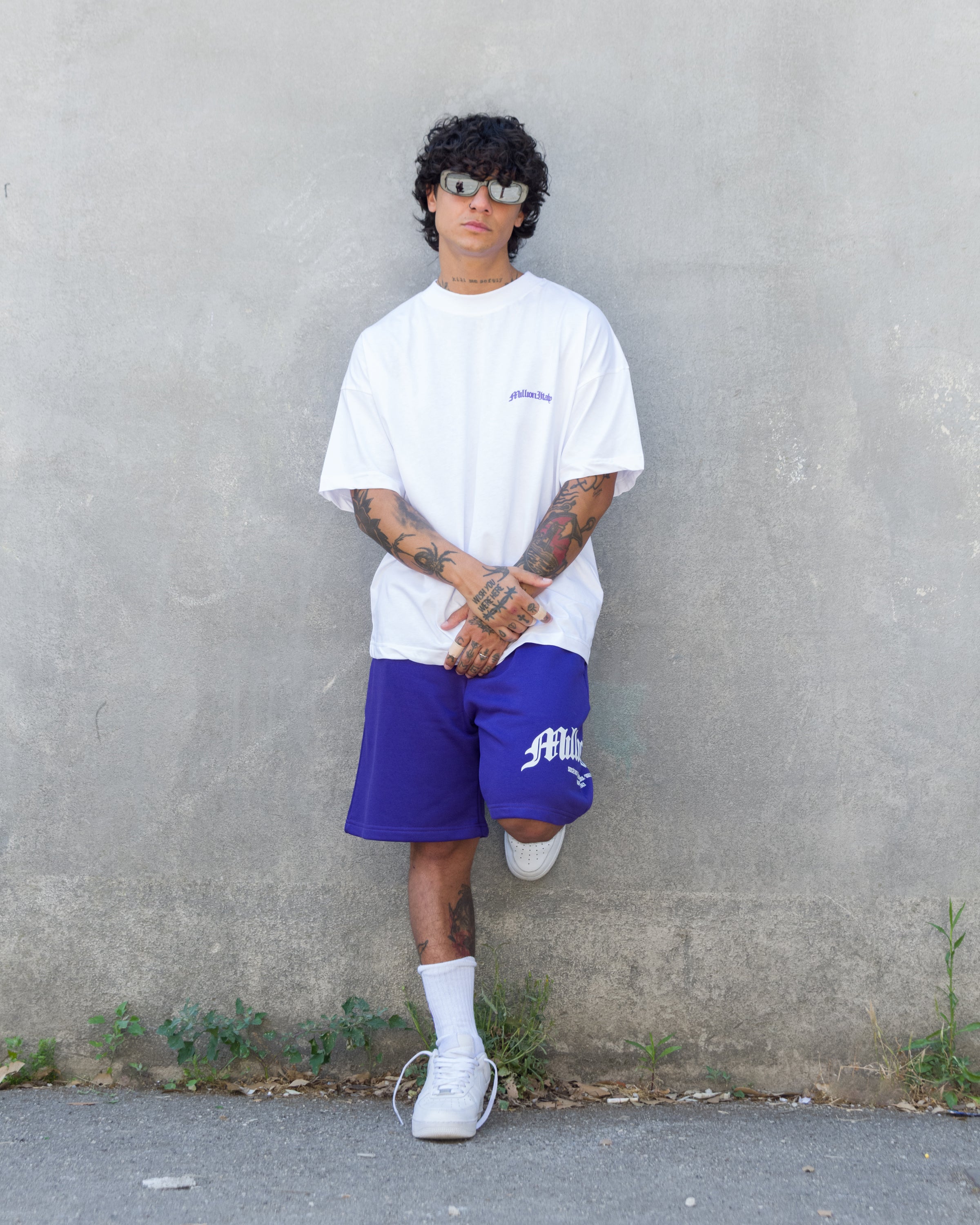 T-shirt blanche logo voûte violet
