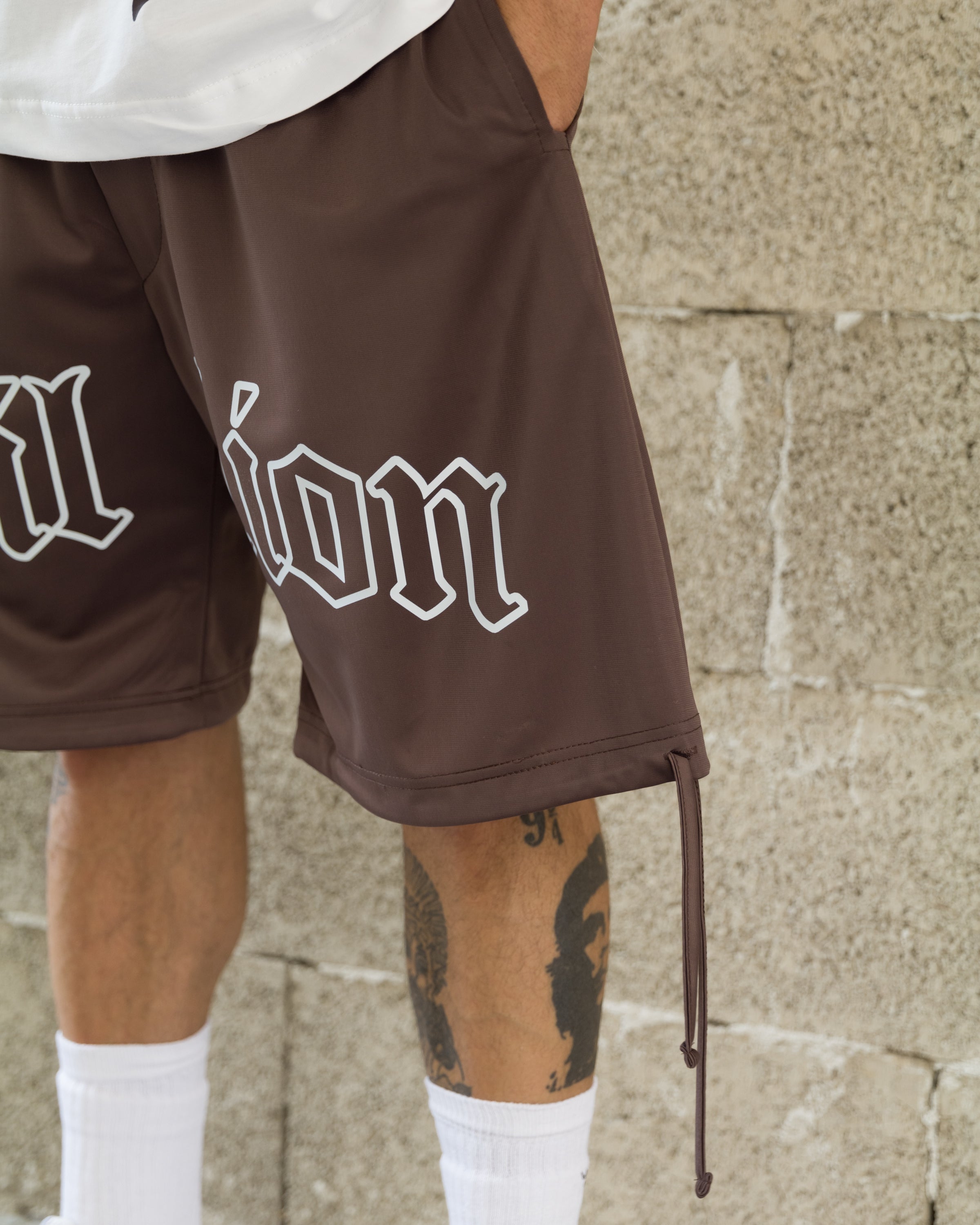 Shorts marron gothique