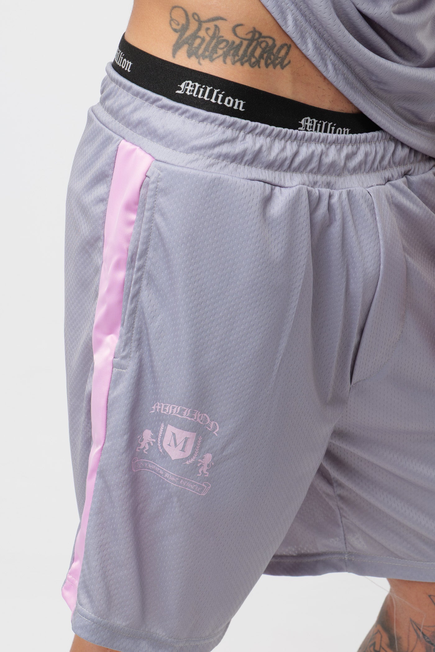 Ensemble de basket gris
